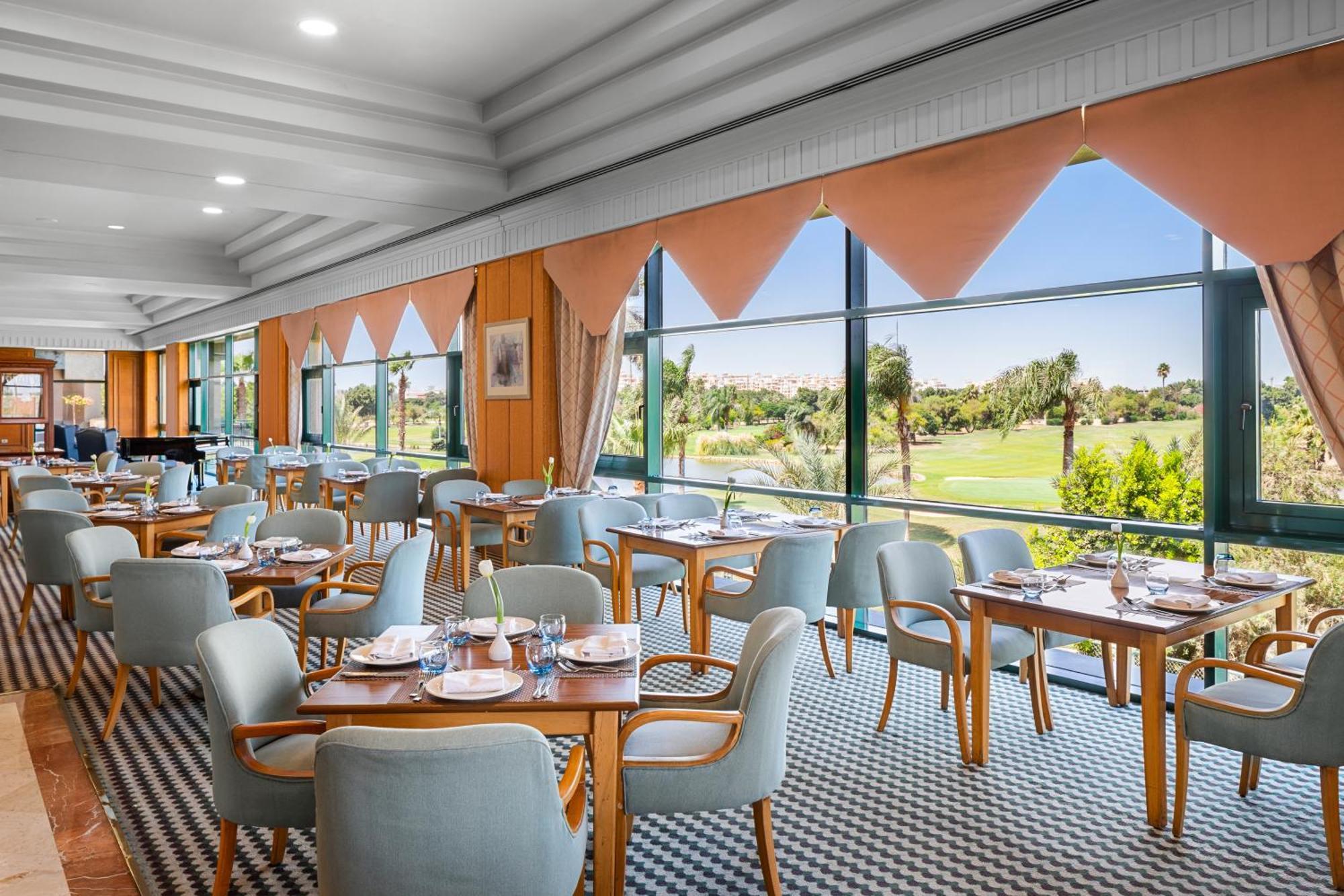 فندق هيلتون بيراميدز جولف 6th of October City المظهر الخارجي الصورة The restaurant